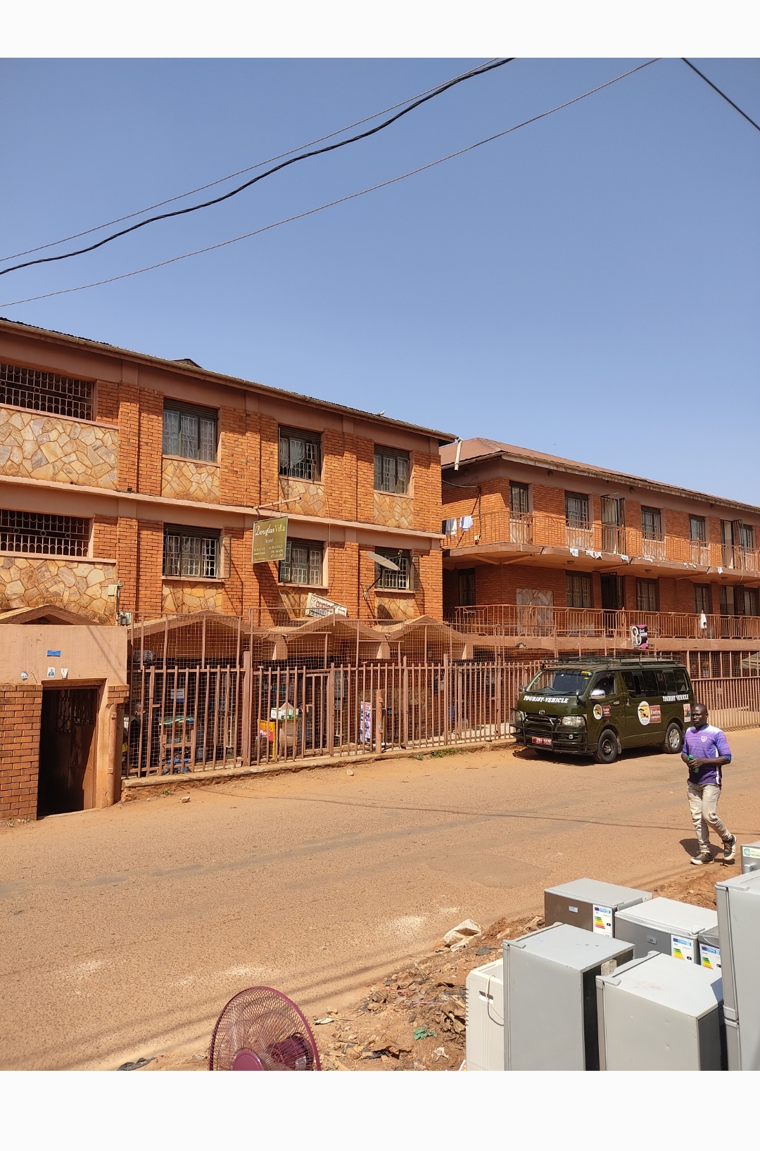 Guide on Hostel Options and Costs: What Every University Student Should Know